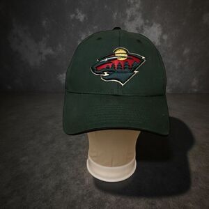 NWOT MINNESOTA WILD Fan Favorite Embroidered Logo Adjustable Back Hat